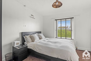 Photo 16- click for photo gallery